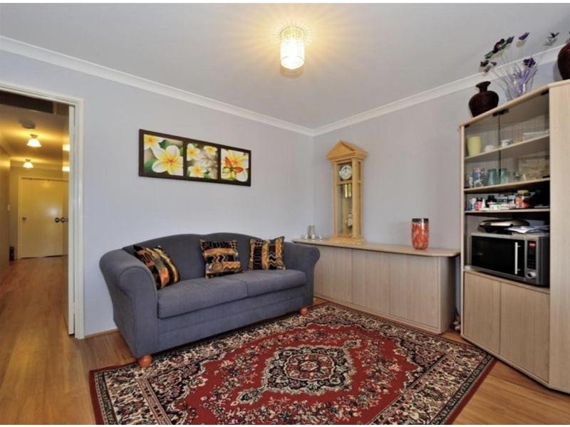 27 Stanbury Crescent, Ellenbrook WA 6069