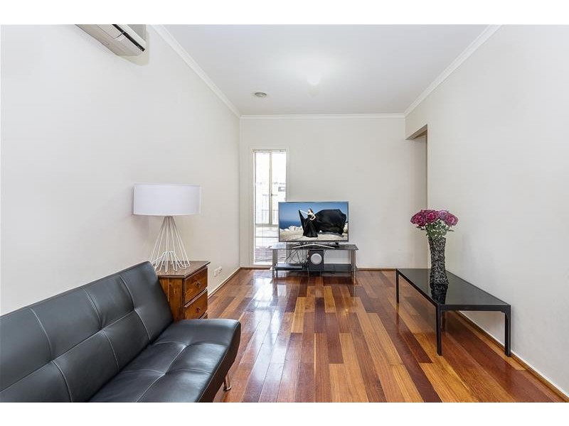 37 The Glades, Taylors Hill VIC 3037