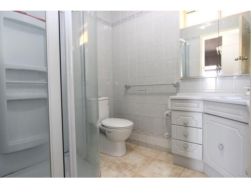 37  Douglas Avenue, St Albans VIC 3021