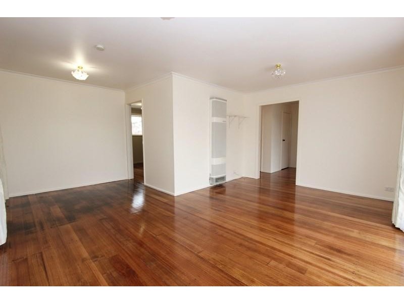 7 Cory Court, Kings Park VIC 3021