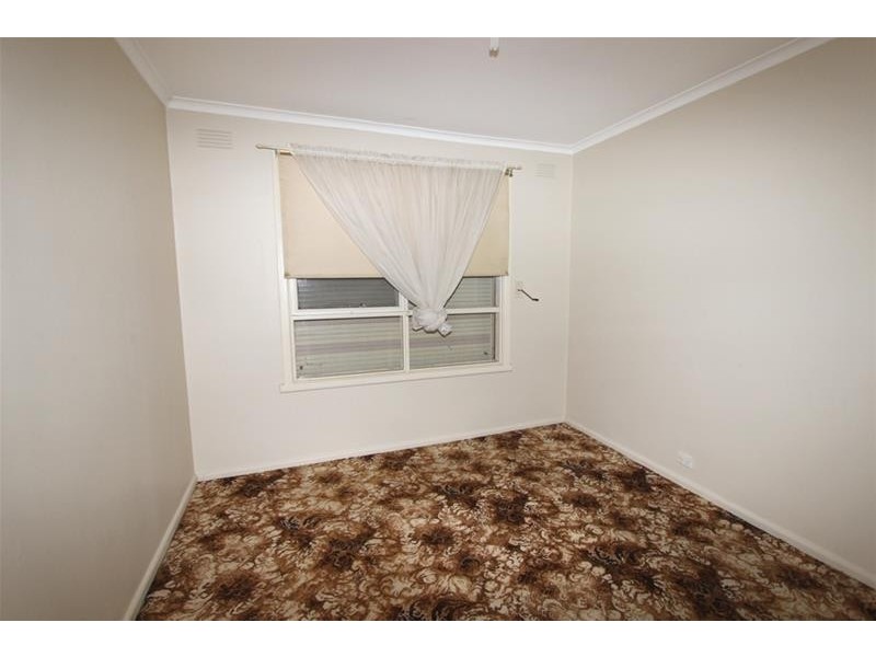 40  Thorndon Drive, St Albans VIC 3021