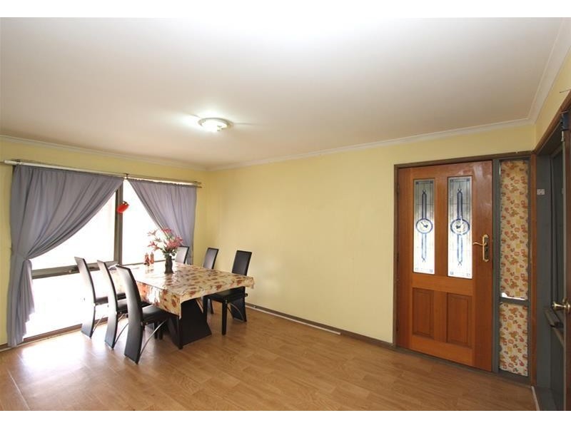 3 Kingsmead Close, Sunshine North VIC 3020