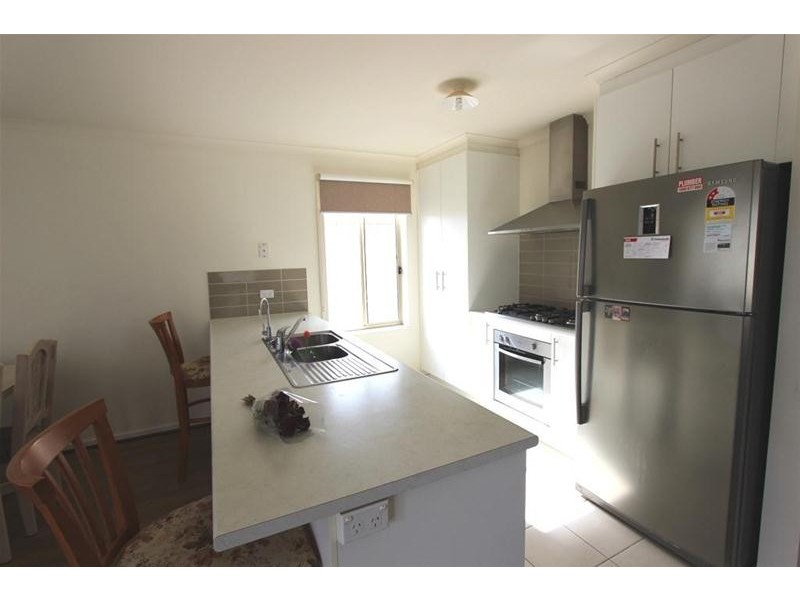 15 Fieldstone Way, Brookfield VIC 3338