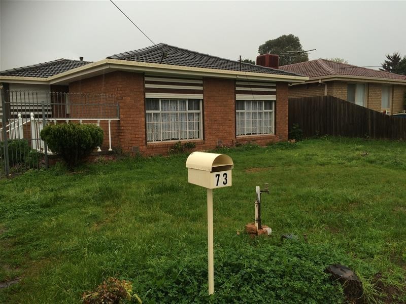 73   Braeswood Road, Kings Park VIC 3021