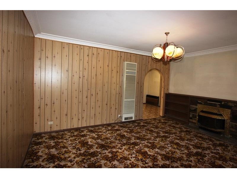 6 Occold Court, St Albans VIC 3021