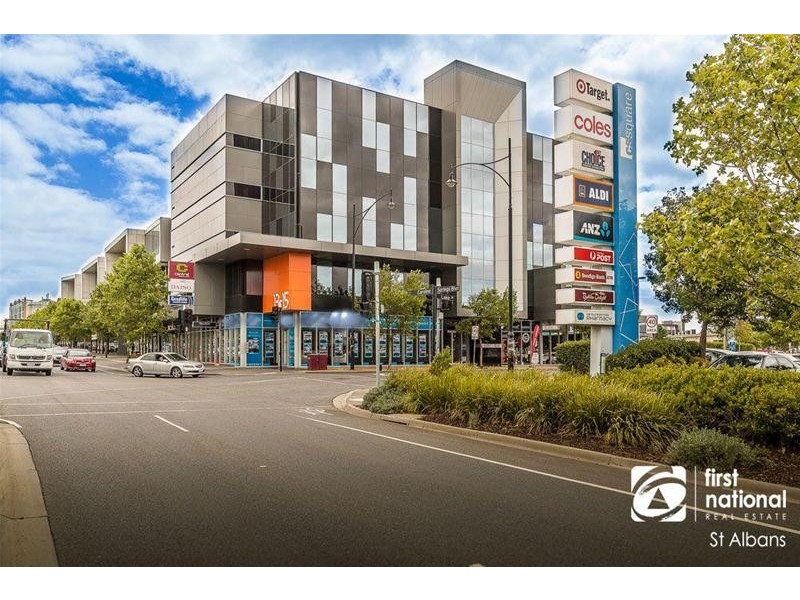 18 Highbury Close, Caroline Springs VIC 3023