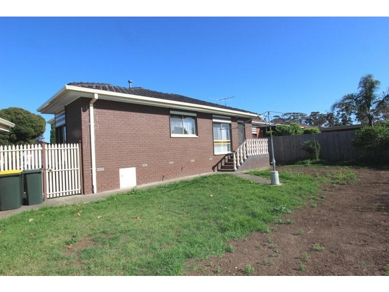 14 Siri Court, Kings Park VIC 3021