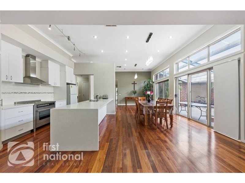 15 Magazine Avenue, Cairnlea VIC 3023