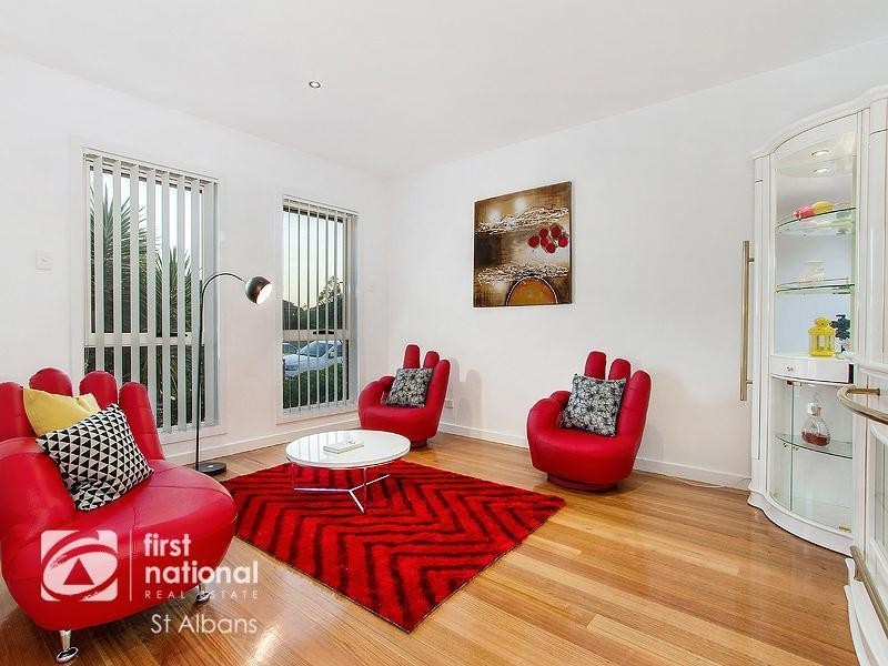 25 Edgerunner Circuit, St Albans VIC 3021