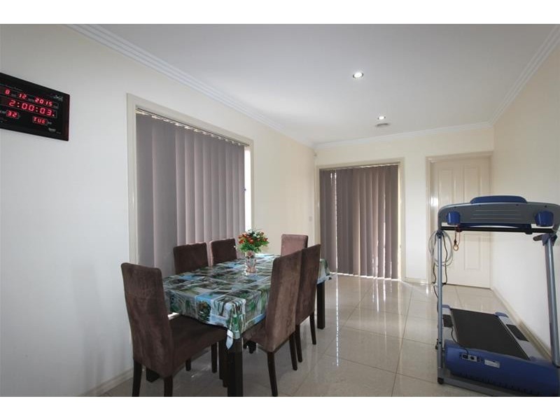 1/29 Cleveland Street, St Albans VIC 3021