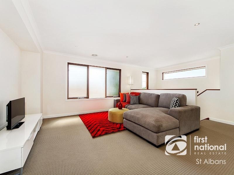 59 Avondale Avenue, St Albans VIC 3021