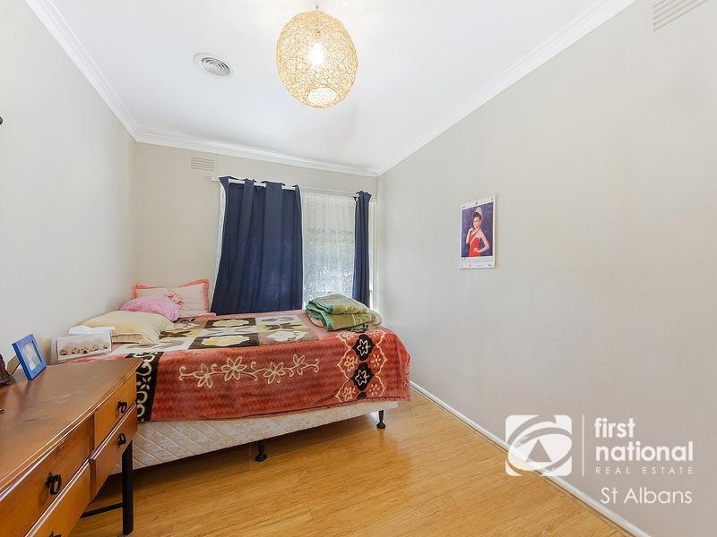 255 Sunshine Avenue, St Albans VIC 3021