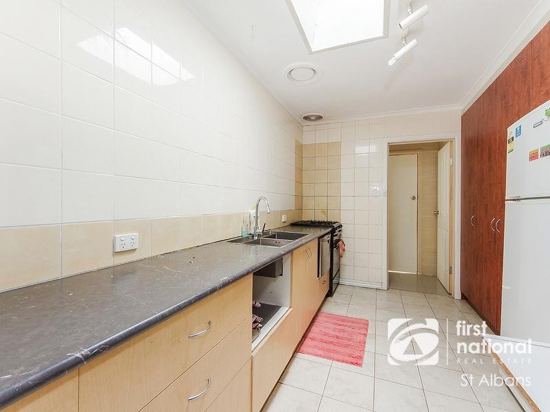 255 Sunshine Avenue, St Albans VIC 3021