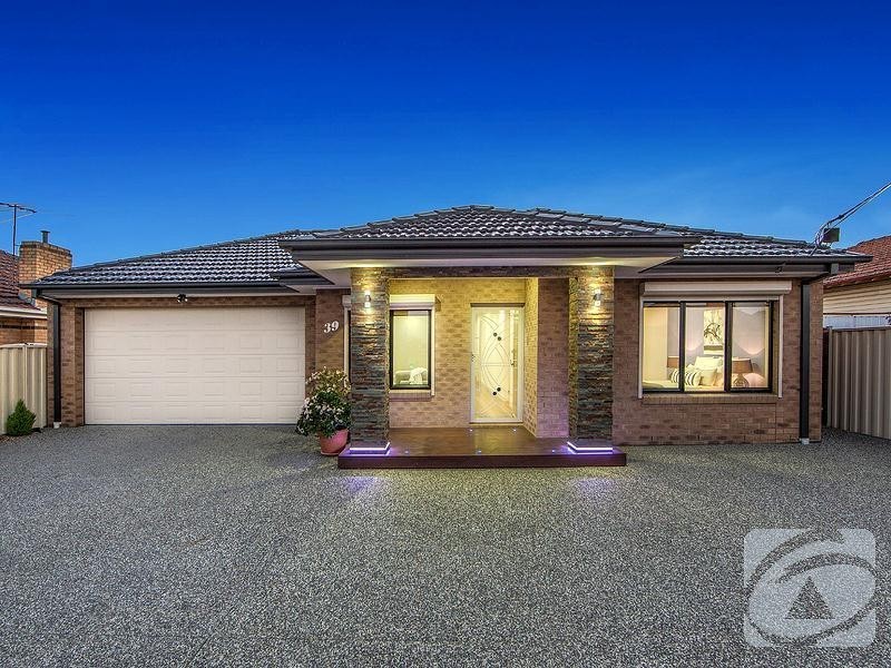 39 Walmer Avenue, St Albans VIC 3021