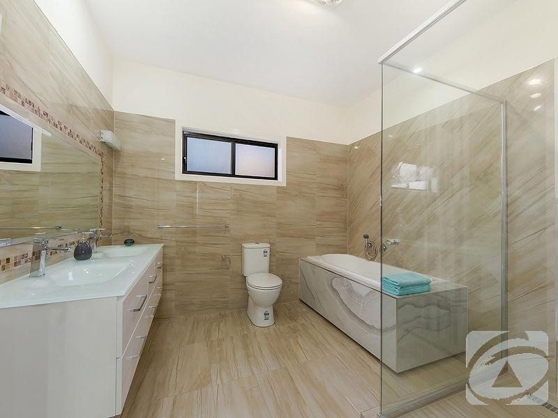 39 Walmer Avenue, St Albans VIC 3021