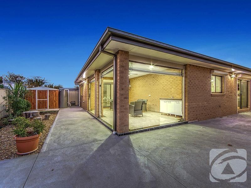 39 Walmer Avenue, St Albans VIC 3021