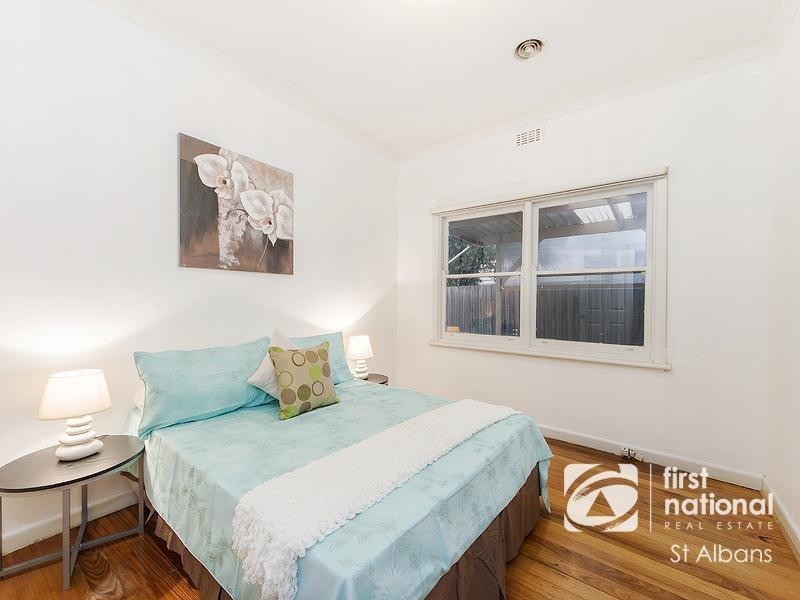 2 Barnett Street, Sunshine VIC 3020