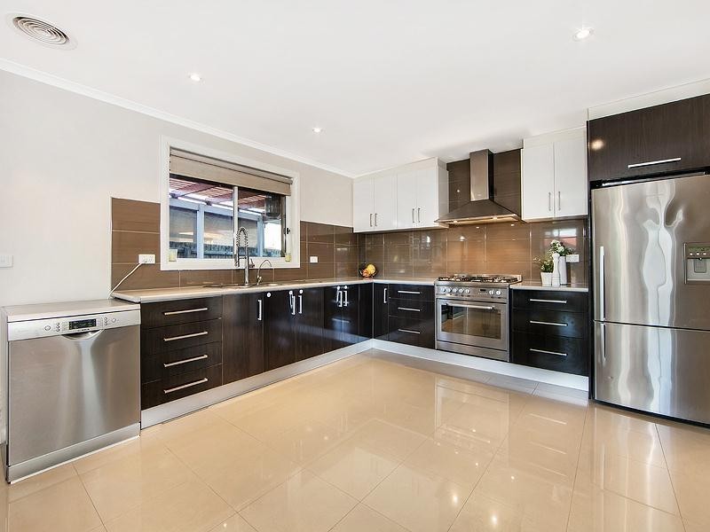 3 Yan Yean Place, St Albans VIC 3021