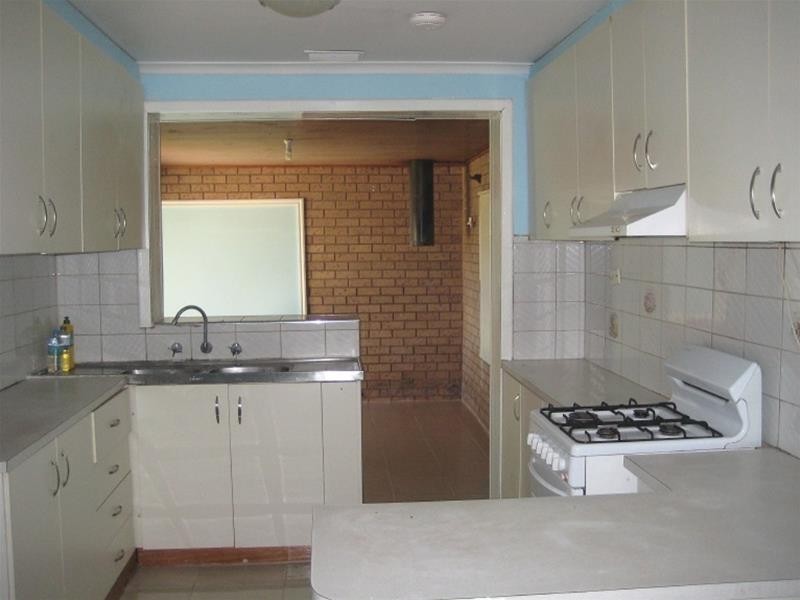 62 Braeswood Road, Kings Park VIC 3021