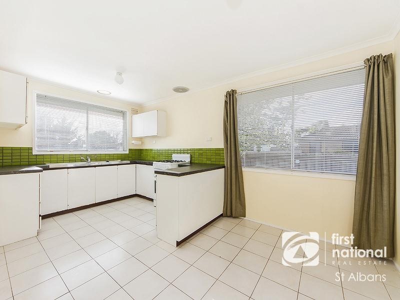 5 Wintersun Drive, Albanvale VIC 3021