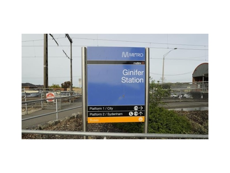 63 Lovell Drive, St Albans VIC 3021