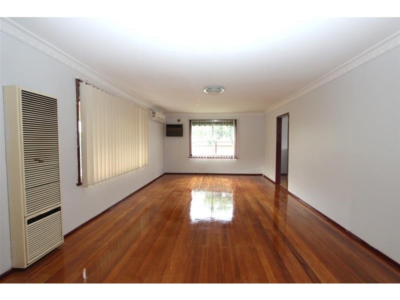 13 Neale Road, Deer Park VIC 3023