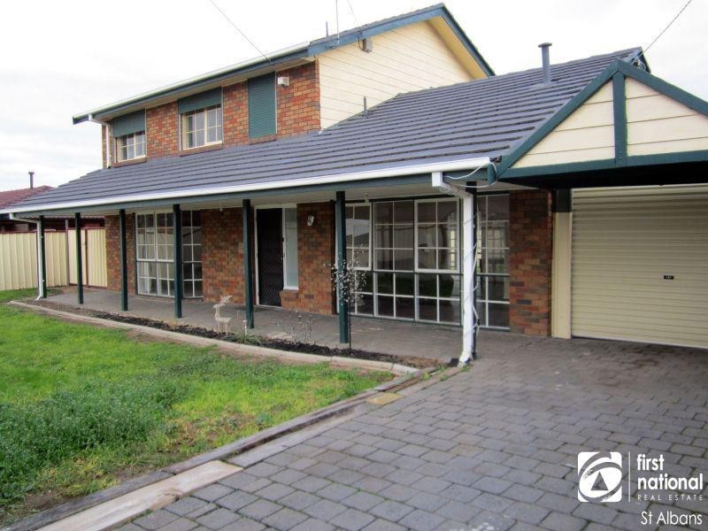 35 Concord Circuit, Albanvale VIC 3021