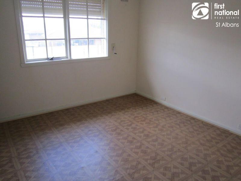 35 Concord Circuit, Albanvale VIC 3021