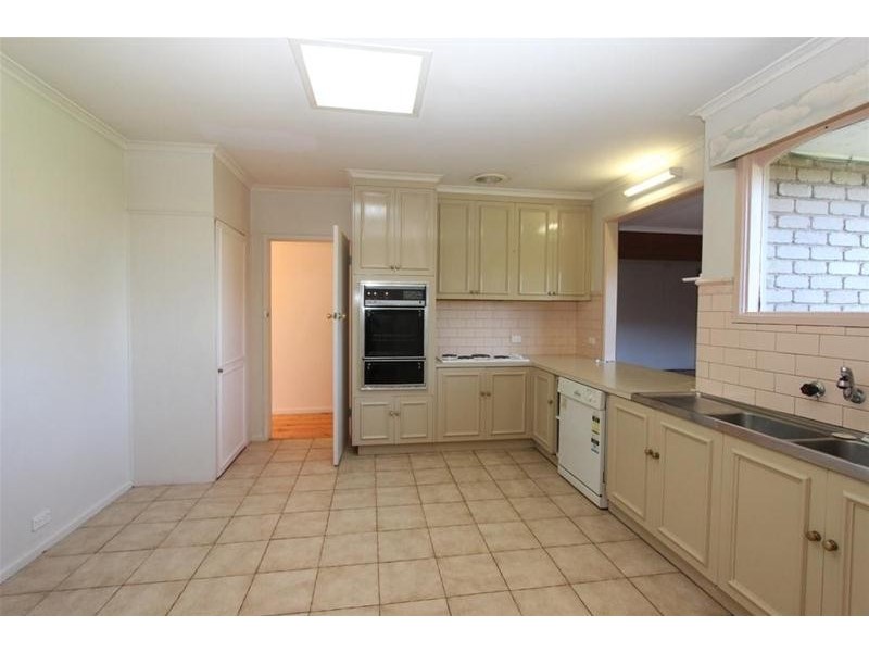 2 Finch Road, Werribee South VIC 3030