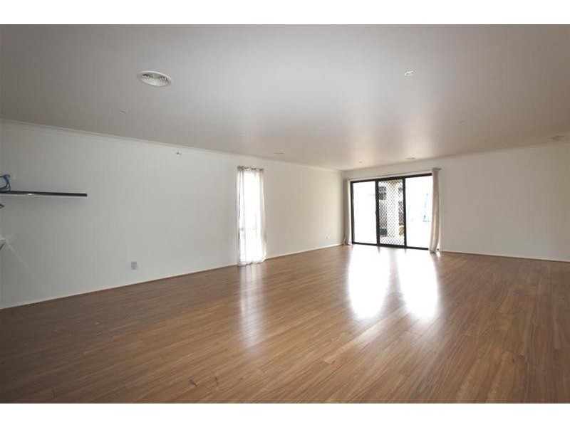 14 Harwood Court, Burnside Heights VIC 3023