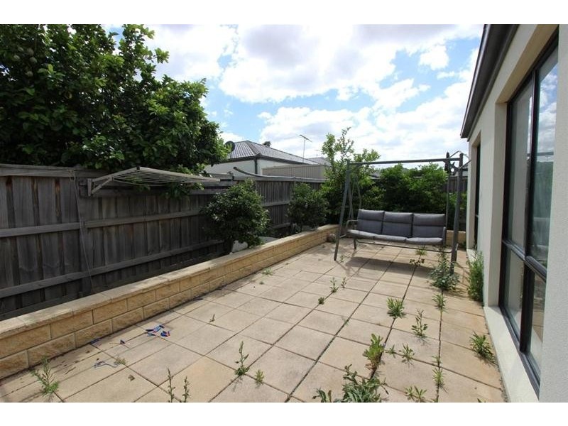 14 Harwood Court, Burnside Heights VIC 3023