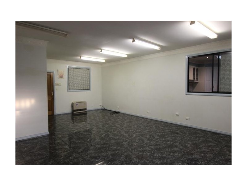 52 Moonstone Circuit, St Albans VIC 3021