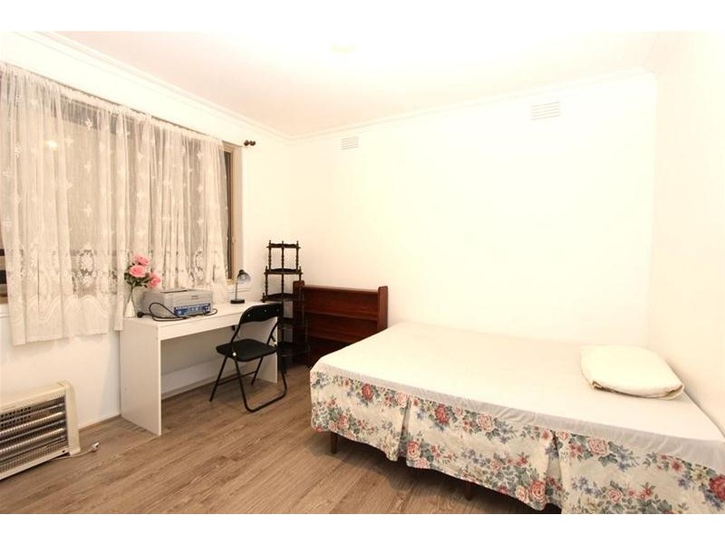 20 Fox Street, St Albans VIC 3021