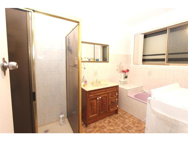 20 Fox Street, St Albans VIC 3021