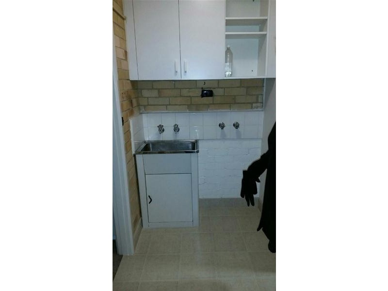 1/10 Burnewang Street, Albion VIC 3020