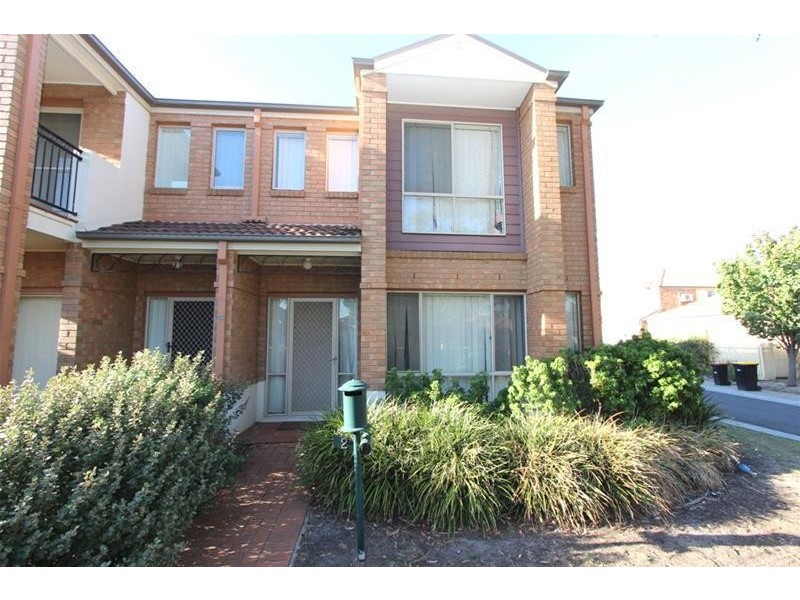 2 Durack Circuit, Taylors Hill VIC 3037