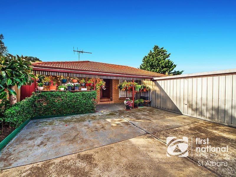 62B  Biggs Street, St Albans VIC 3021