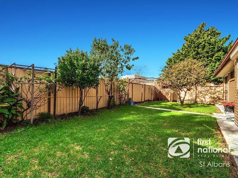 62B  Biggs Street, St Albans VIC 3021
