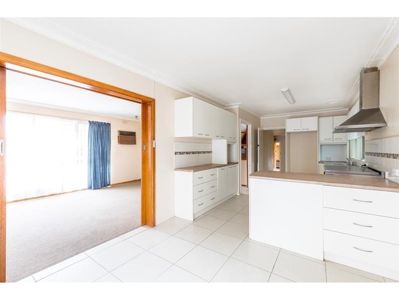 75 Edols Street, Ballan VIC 3342