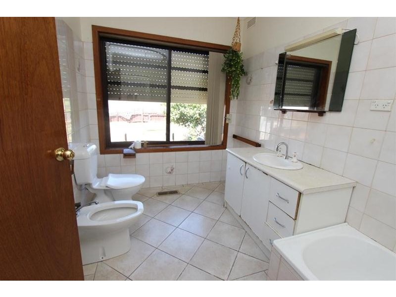 59 Atheldene Drive, St Albans VIC 3021