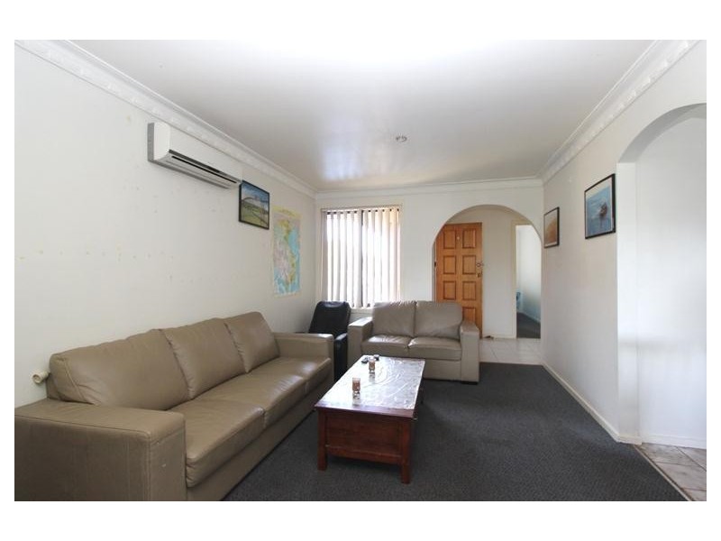 4/7-9 Disraeli Road, St Albans VIC 3021