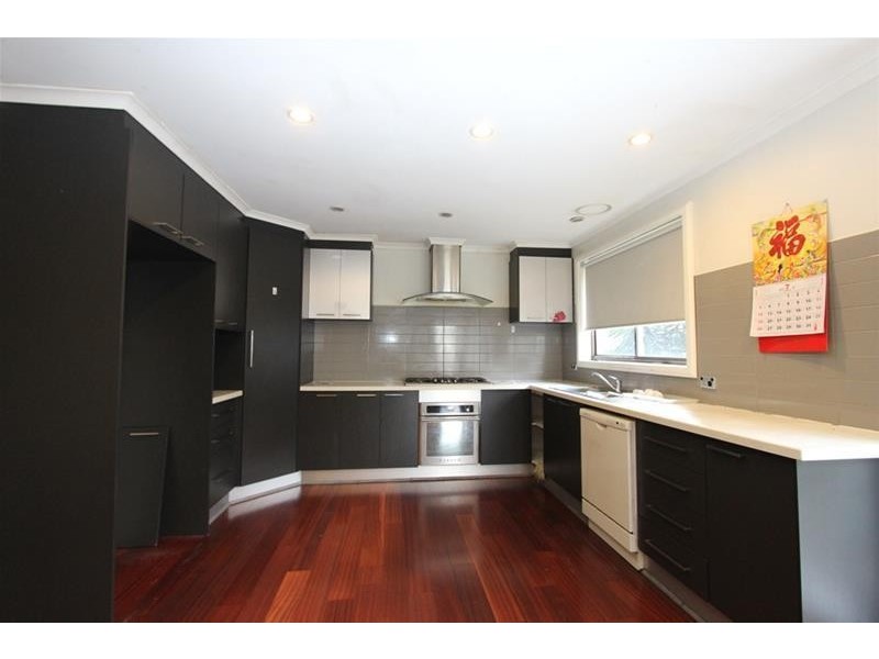 38 Camelot Drive, Albanvale VIC 3021