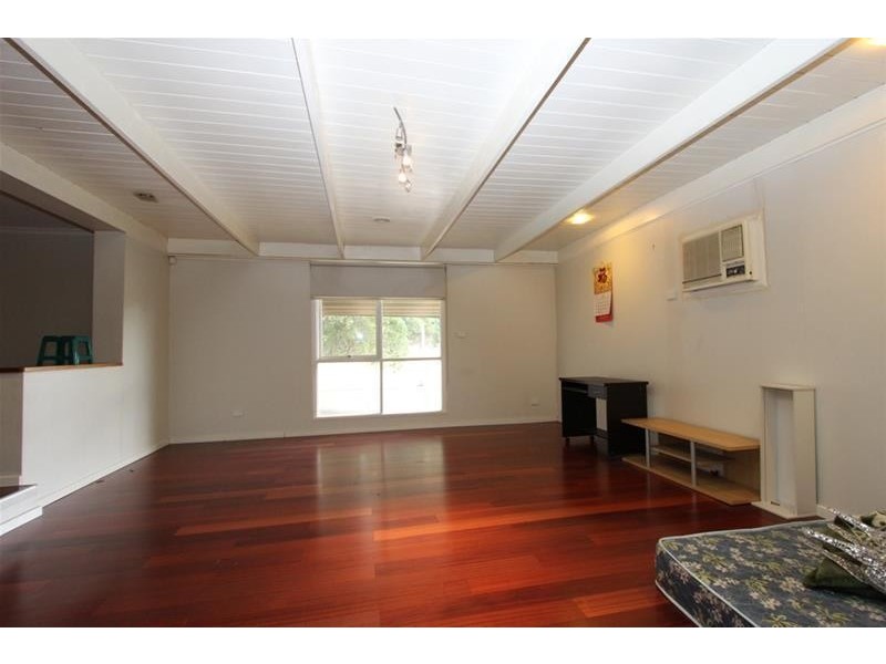 38 Camelot Drive, Albanvale VIC 3021