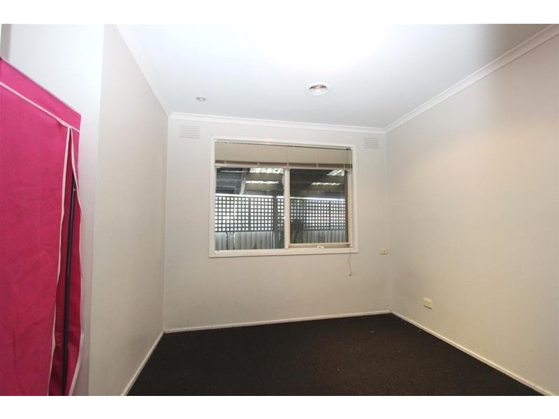 38 Camelot Drive, Albanvale VIC 3021