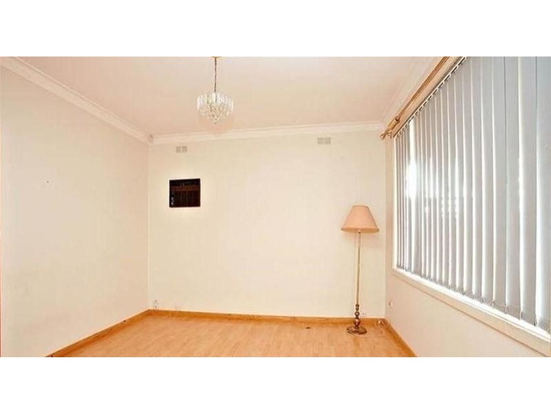 1/27 James Street, St Albans VIC 3021