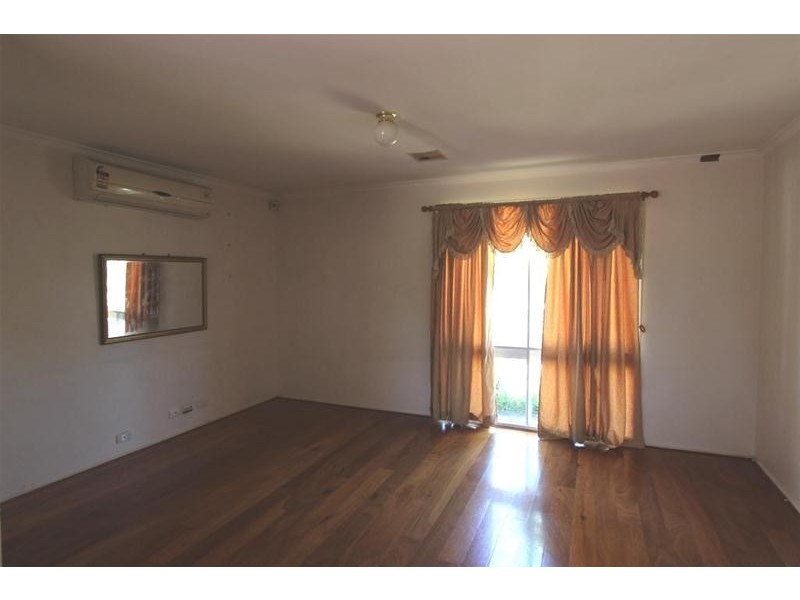 29 Magnolia Street, St Albans VIC 3021