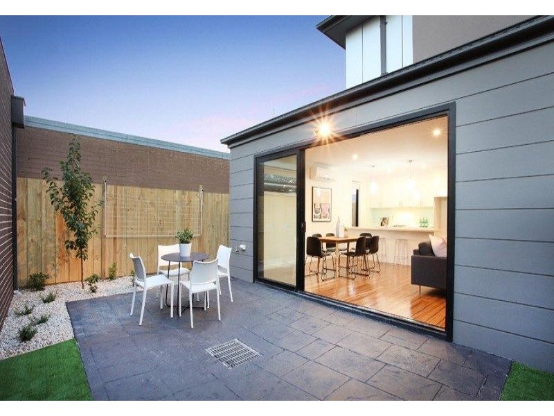 1/3 Daisy Court, Braybrook VIC 3019