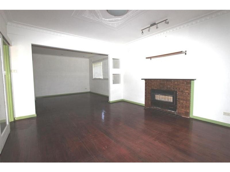 75 Clayton Street, Sunshine North VIC 3020