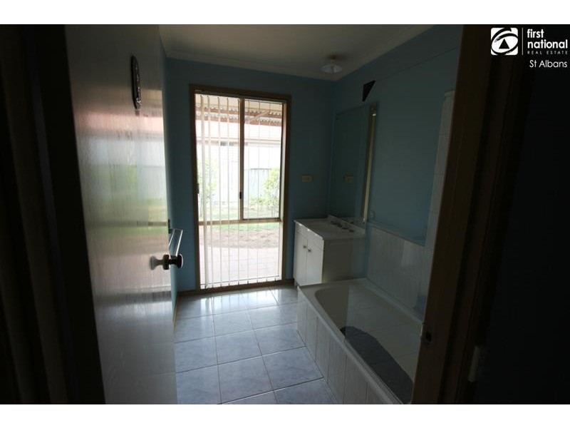 5 Quartz Street, Delahey VIC 3037