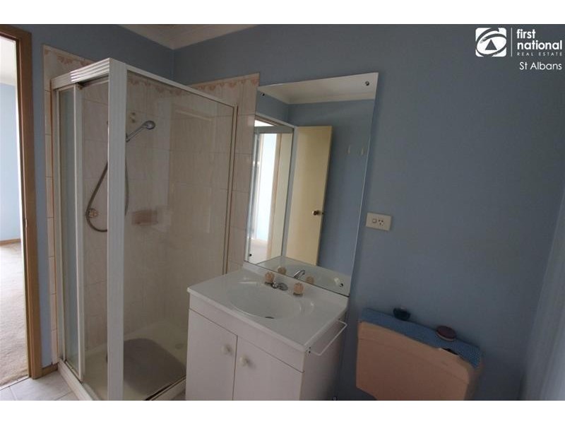 5 Quartz Street, Delahey VIC 3037